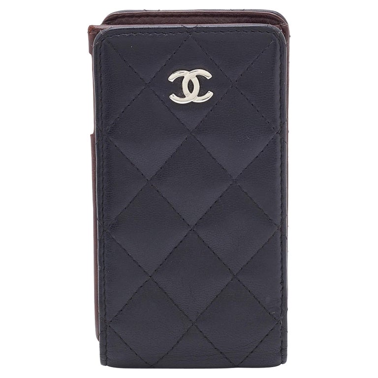 Chanel Black Quilted Leather CC iPhone4/5 Case For Sale at 1stDibs
