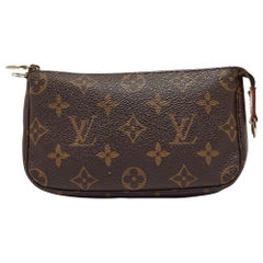 Louis Vuitton Monogram Canvas Pochette Accessoires