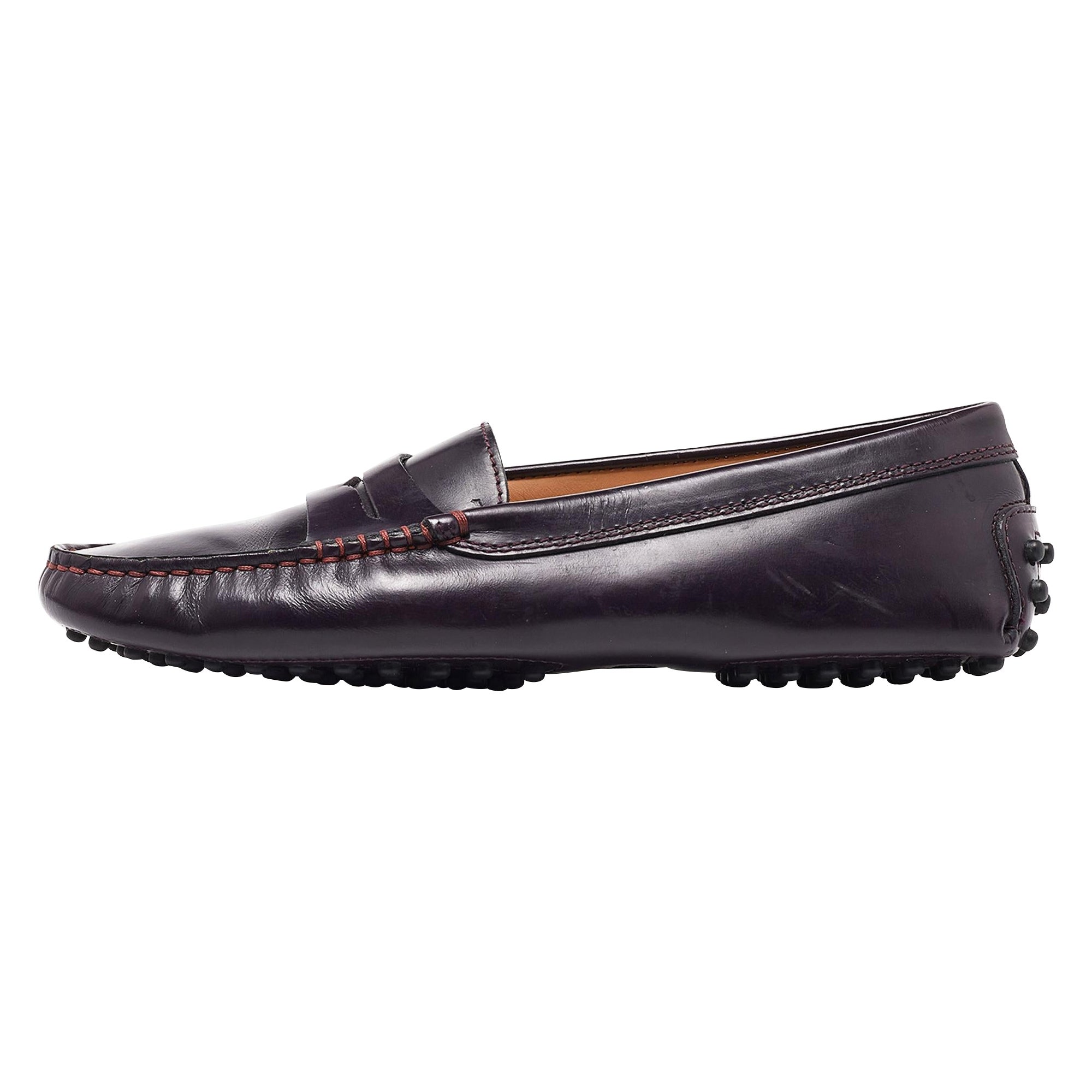 Tod's Purple Leather Detail Penny Loafers Size 35.5 For Sale