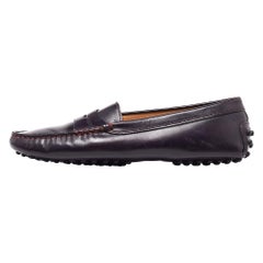 Tod's Mocasines Penny con detalle de piel morada Talla 35.5
