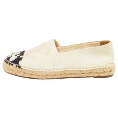 Chanel Cream/Black Knit Fabric CC Logo Espadrilles Flats Size 38