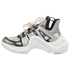 Louis Vuitton A. Silver in pelle e rete  Scarpe da ginnastica taglia 38.5