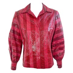 1970s Vincent & Harmik Rojo Piel de serpiente Pitón Vintage 70s Camisa Chaqueta Blusa Top