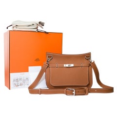 New Hermès Jypsière 28 crossbody bag in Gold Taurillon Clemence leather, PHW