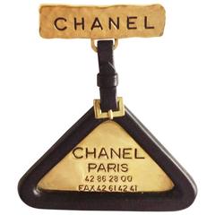 Vintage ✿*ﾟChanel 94P LARGE Hammered Lambskin Leather Wrapped Pin Brooch