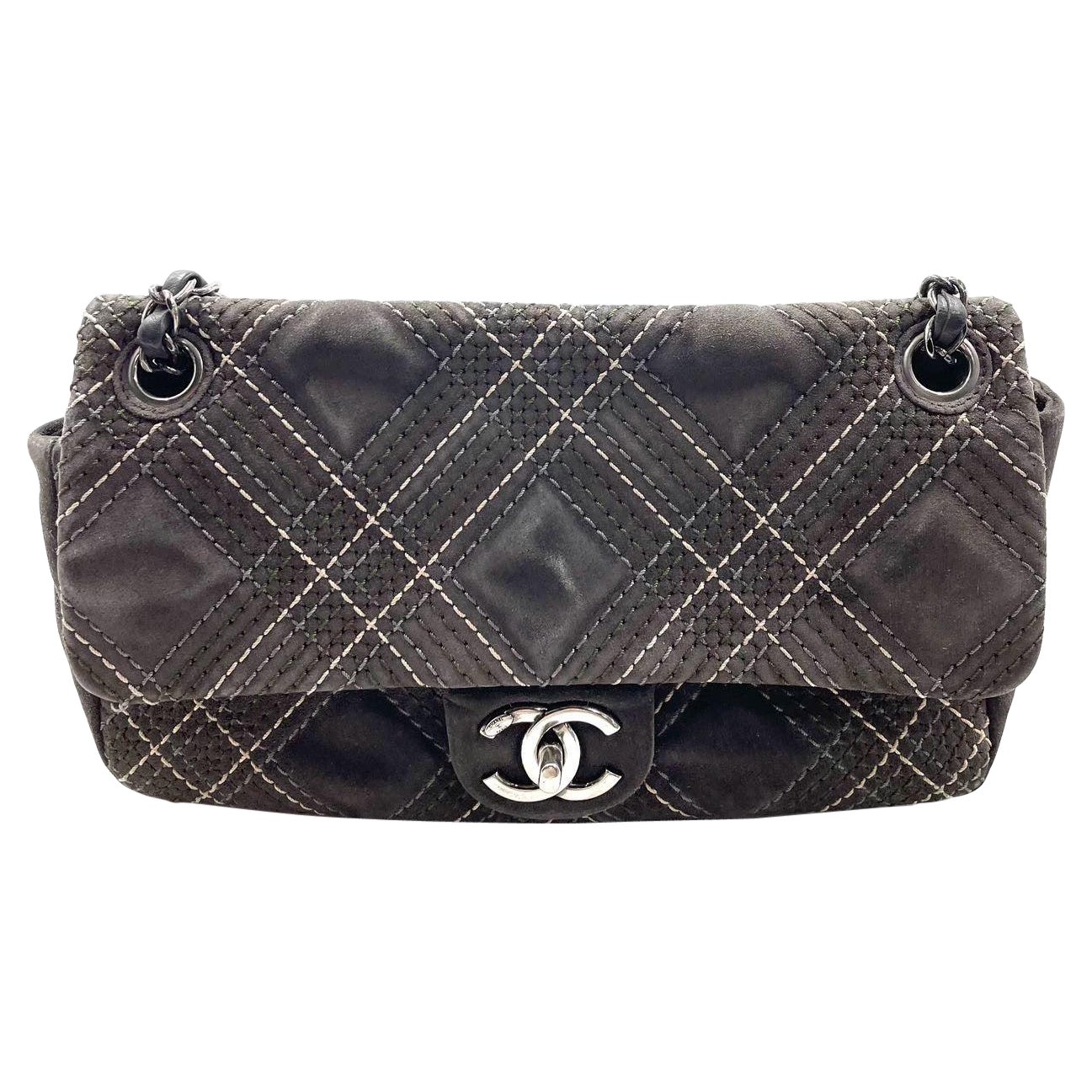 Chanel Paris-Edinburgh Saltire 2013 Seude Stitched Single Flap Medium in Grey