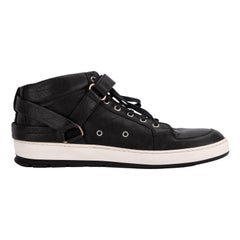 Black and White Sneakers - '10s