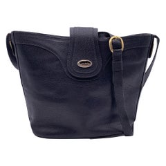 Gucci Vintage Black Leather Bucket Shoulder Bag