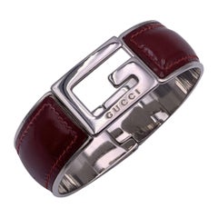 Gucci Bracelet jonc vintage en métal argenté et cuir verni rouge avec logo G