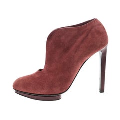 Alexander McQueen Red Suede Ankle Boots Size 37.5