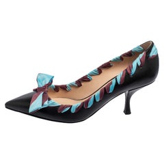 Fendi Black Leather And Woven Fabric Bow Pointed-Toe Pumps Size 38