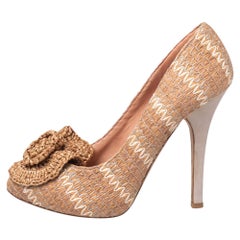Dolce & Gabbana Beige Raffia And Fabric Flower Pumps Size 39