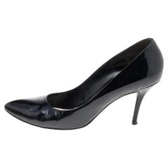 Gucci Black Patent Leather Pumps Size 40
