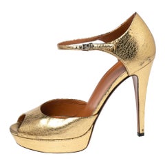 Gucci Gold Leather Ankle Strap Peep Toe Platform Sandals Size 38