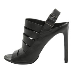 Balenciaga Sandalias de piel negra con tiras Slingback Talla 39
