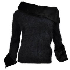 Tom Ford for Gucci 2001 Collection Black Angora and Mink Fur Luxurious Sweater M