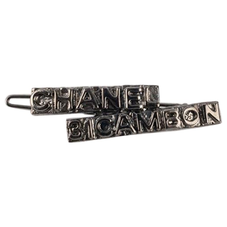 Chanel Metal Hair Clips en vente