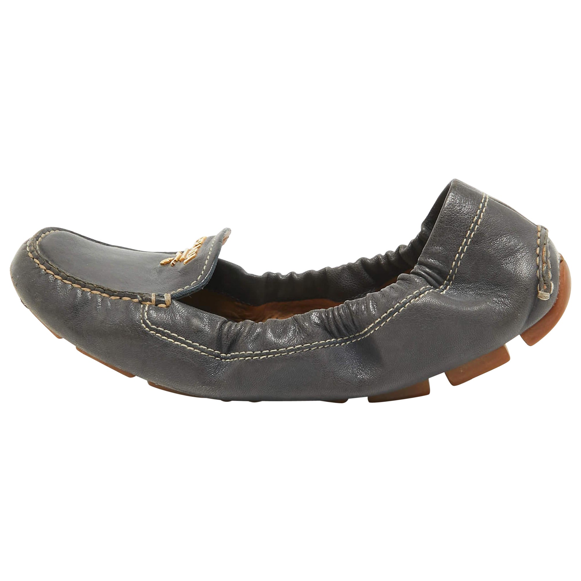 Prada Schwarze Scrunch Ballettschuhe aus Leder Größe 36