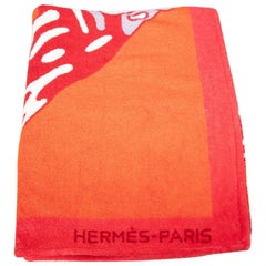 Toalla de playa Hermès de rizo rojo con estampado de peces