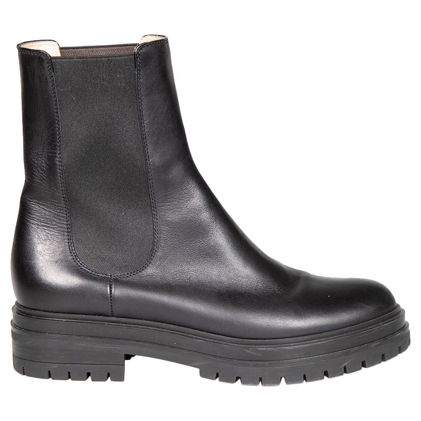 Gianvito Rossi Black Leather Ankle Chelsea Boots Size IT 40.5
