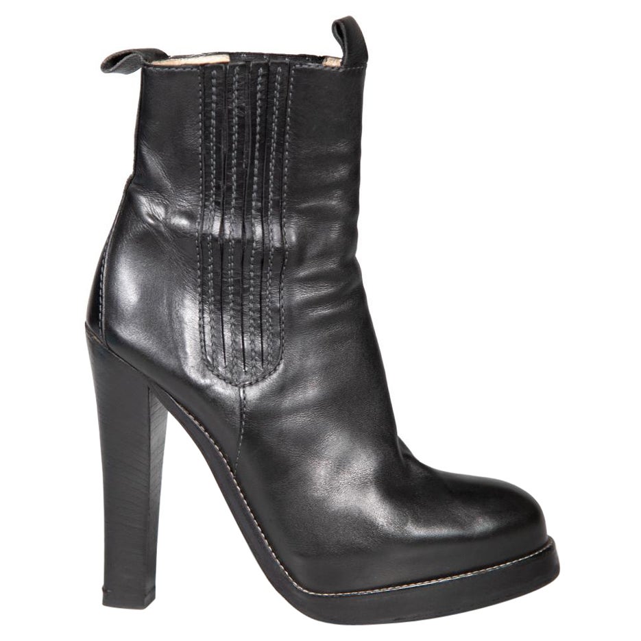 Balenciaga Black Leather Ankle High Heel Boots Size IT 40 For Sale at 1stDibs