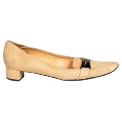 Tod's Beige Suede Low Loafer Pumps Size IT 38.5