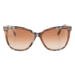 Burberry Brown Check Gradient Sonnenbrille