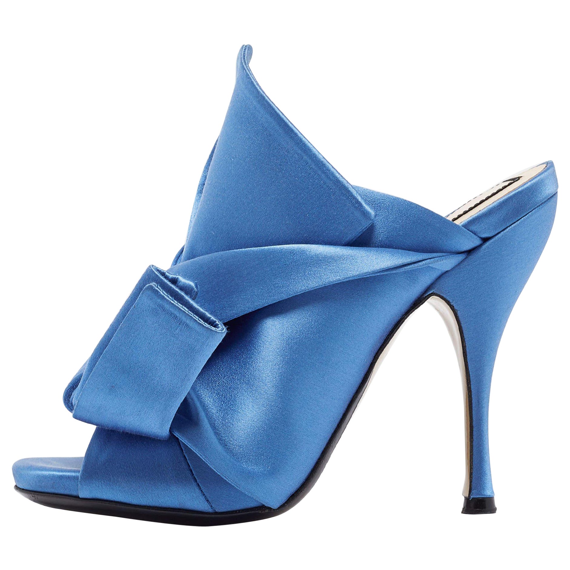 N°21 Blau Satin Ronny Pantolette Sandalen Größe 37 im Angebot