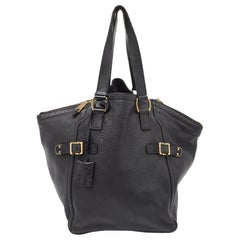 Yves Saint Laurent Tote grande Downtown in pelle nera