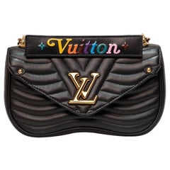 Borsa a spalla Louis Vuitton New Wave MM Nera