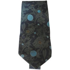 Yves Saint Laurent blu pois flower tie