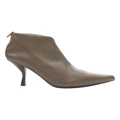 THE Row Bourgeoise Stretch taupe marrone a punta con tacco curvo basso EU38.5