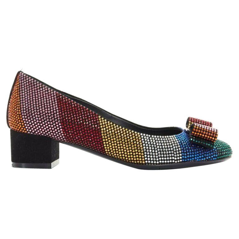 SALVATORE FERRAGAMO Vara rainbow crystal strass bow chunky kitten pump EU34 For Sale