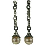 Orecchini a goccia in pasta Art Deco francese
