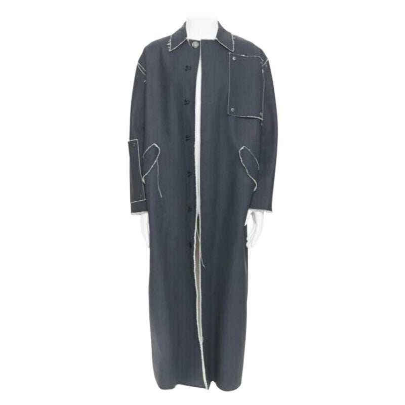 OFF WHITE VIRGIL ABLOH Manteau gris enduite de toile lourde à bords effilochés XS en vente