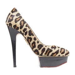 CHARLOTTE OLYMPIA Dolly Braune Leopard Pony Haar Patent Plateau Pumpe EU36,5