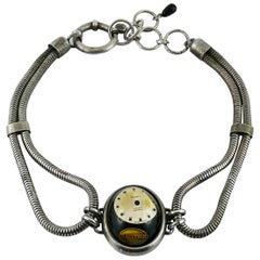 Collier ras du cou vintage Jean Paul Gaultier avec cadran de montre et collier en forme de chien