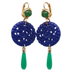 Kenneth Jay Lane, boucles d'oreilles en or, bleu et vert, couture
