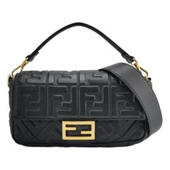 Fendi Baguette Lambskin Leather Crossbody Bag Medium Black
