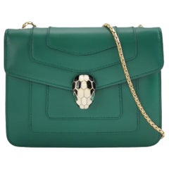 Bvlgari Serpenti Forever Kleine Leder-Umhängetasche Grün