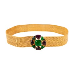 Cintura Chanel con gioielli in metallo dorato, 1997