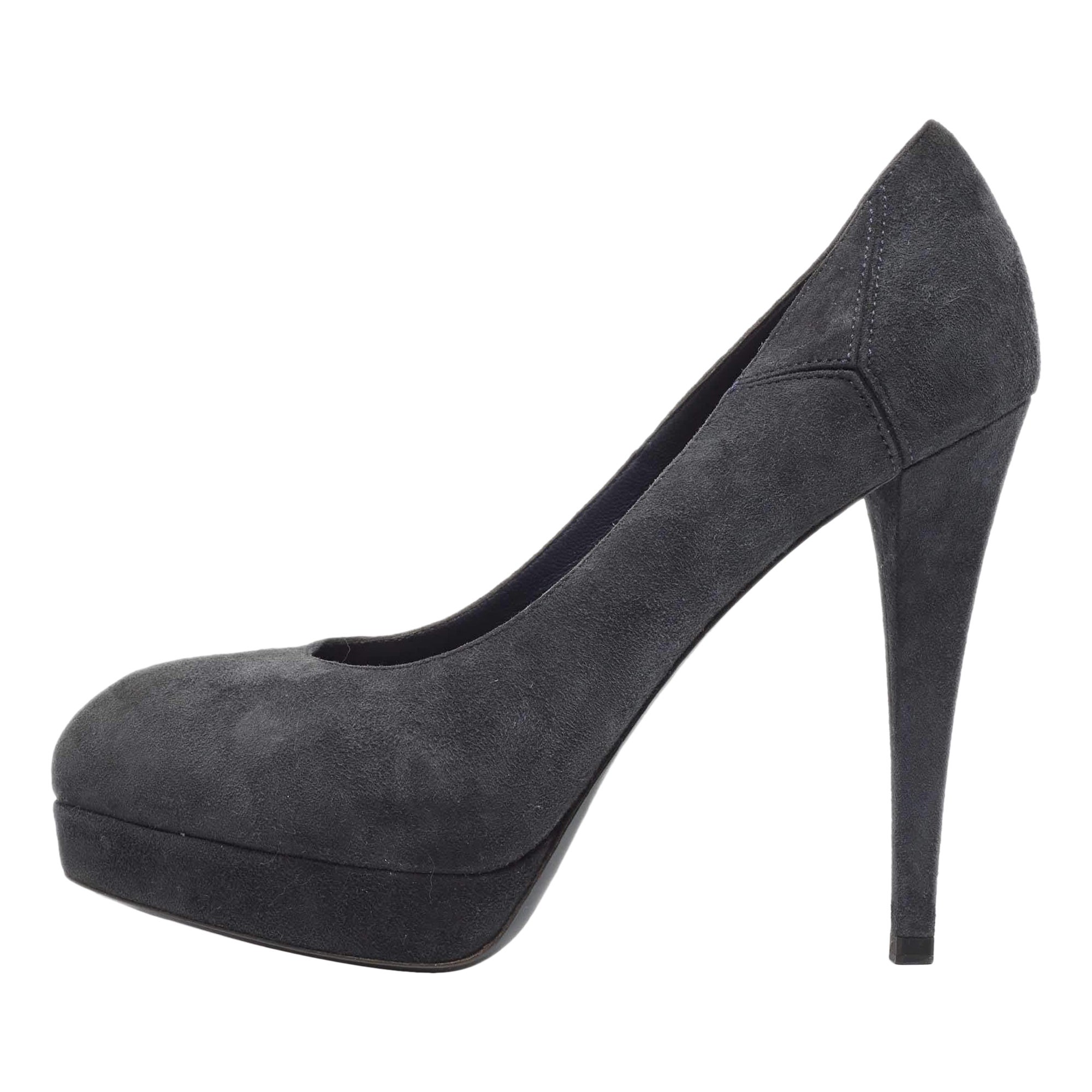 Yves Saint Laurent Navy Blue Suede Tribtoo Pumps Size 36 For Sale
