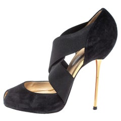 Christian Louboutin Sandales Peep Toe en daim noir et sangle élastique Taille 38