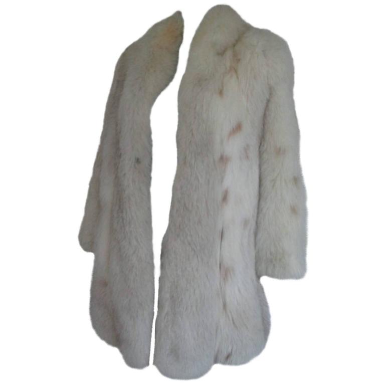 Three Quarter Length Lynx Dyed Fox Fur Coat For Sale at 1stdibs