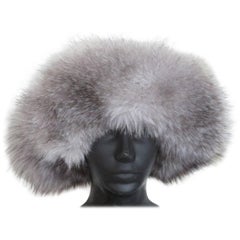 Vintage Snow White Fox Fur Hat With Black Top