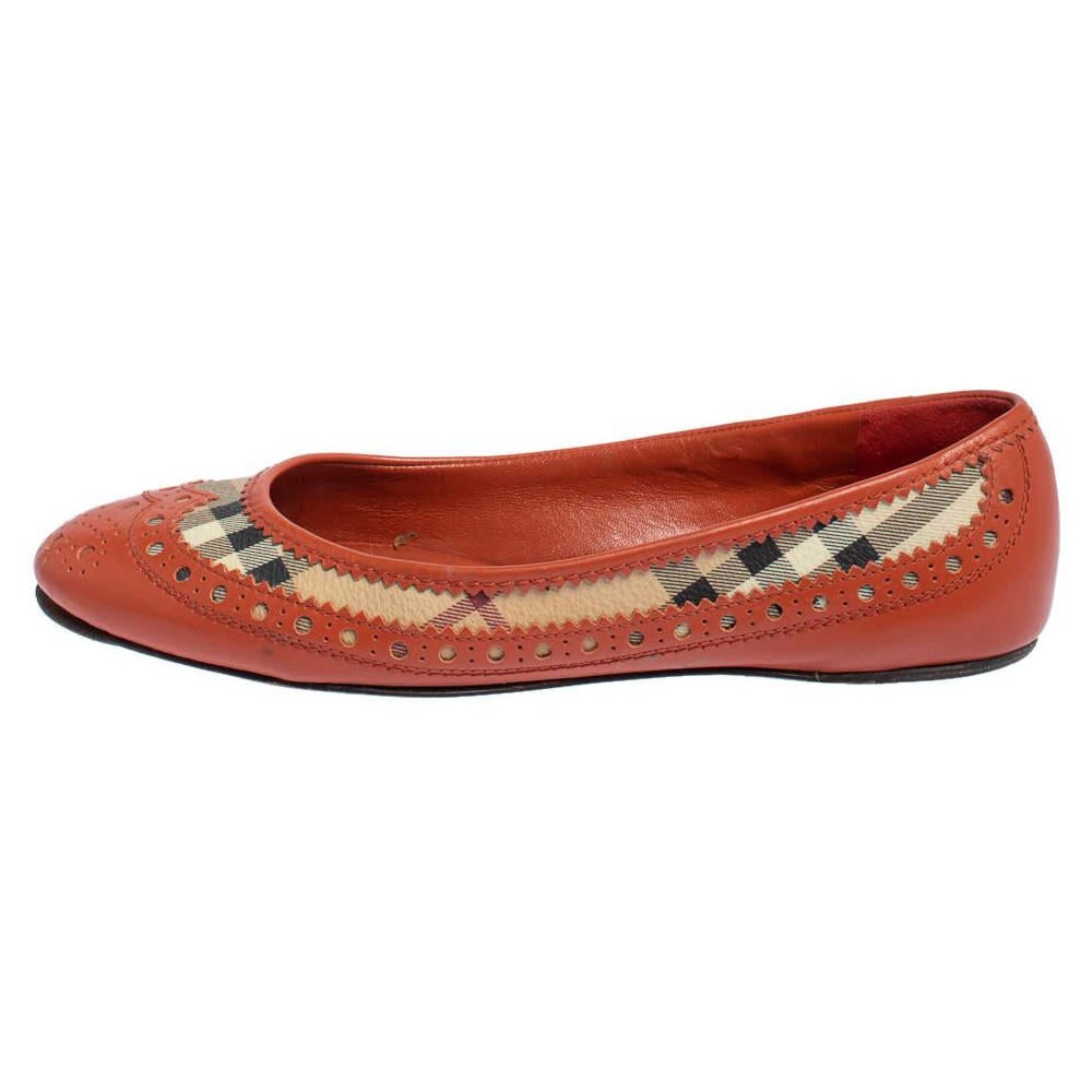 Burberry flats sale hot sale