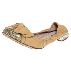 Miu Miu Beige/Gold Patent Leather Bow Detail Crystal Scrunch Flats Size 38.5
