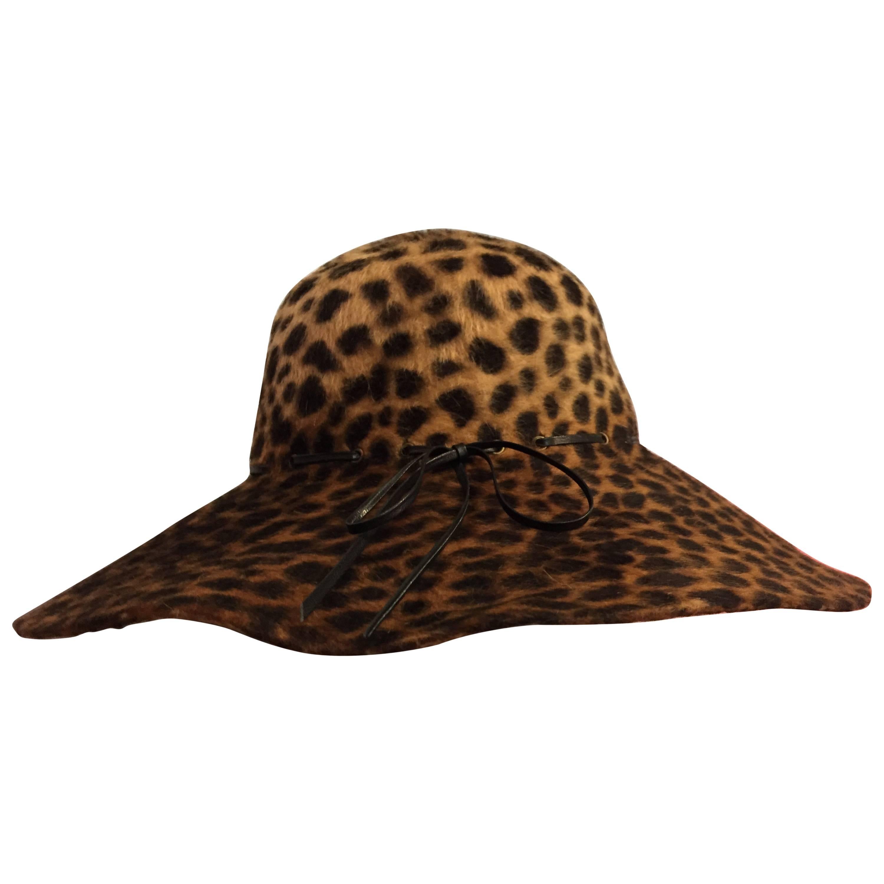 1980s Eric Javits Leopard Print Fur Felt Wide Brimmed Hat w Leather Band