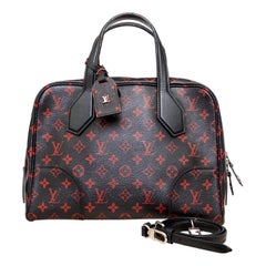 Louis Vuitton Dora Soft Infrarouge Canvas MM Bag - '10s