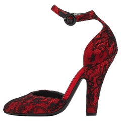Dolce & Gabbana Sandali con cinturino alla caviglia in pizzo rosso misura 37